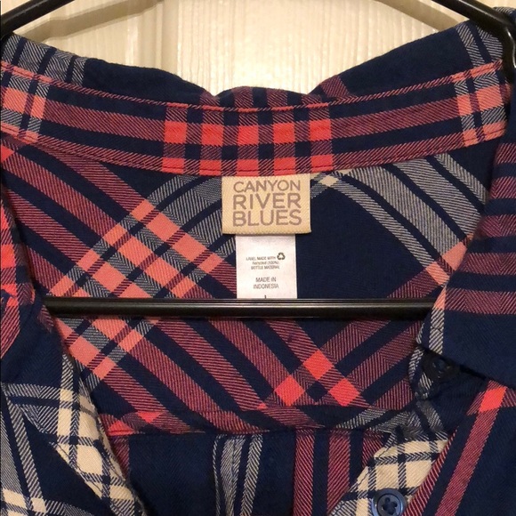 Spring flannel - Picture 4 of 4